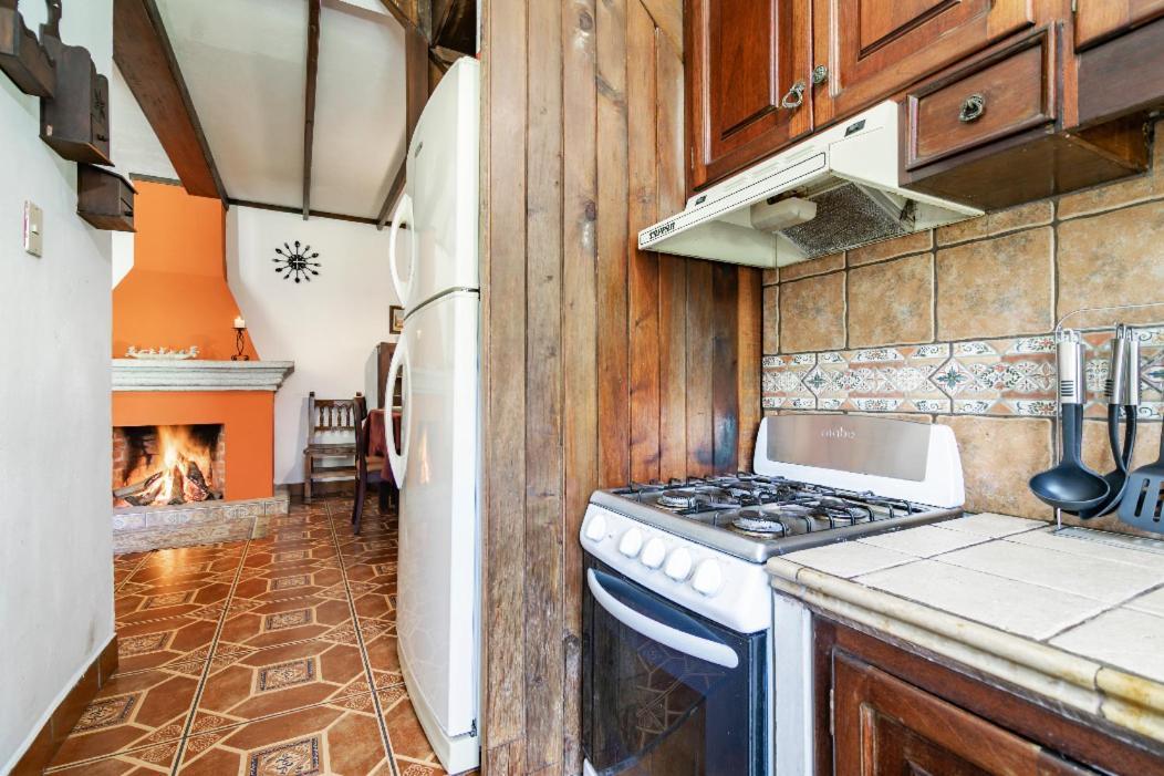 Villas Santa Ana-Ricardo Antigua Екстер'єр фото