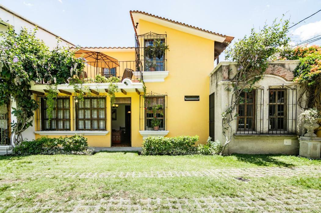 Villas Santa Ana-Ricardo Antigua Екстер'єр фото