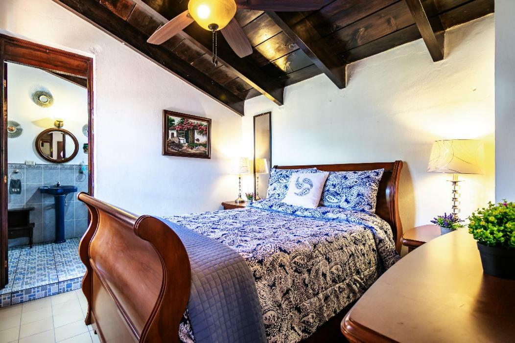 Villas Santa Ana-Ricardo Antigua Екстер'єр фото